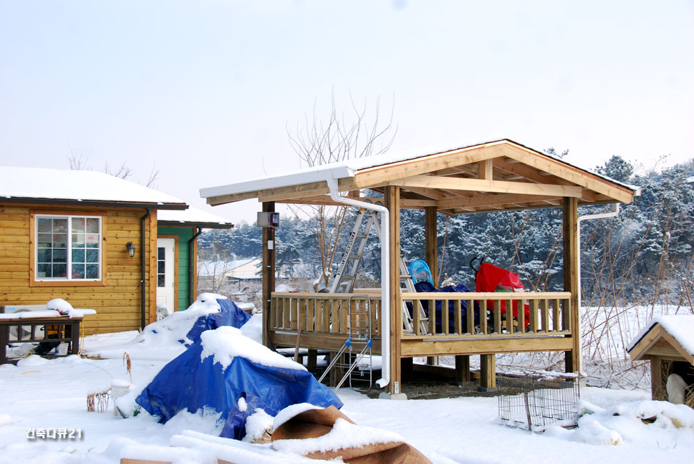 건축다큐21 성주 전원주택 박공지붕 사각정자와 설경 -