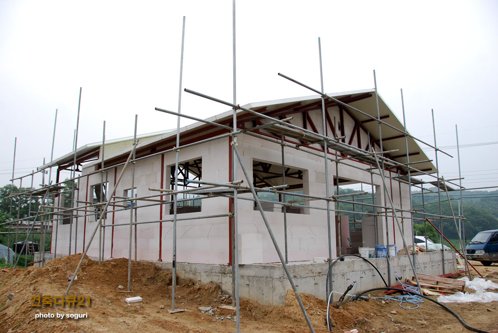 충주 농가주택 경량철골조 조립식주택 신축공사 벽체ALC조적 현장